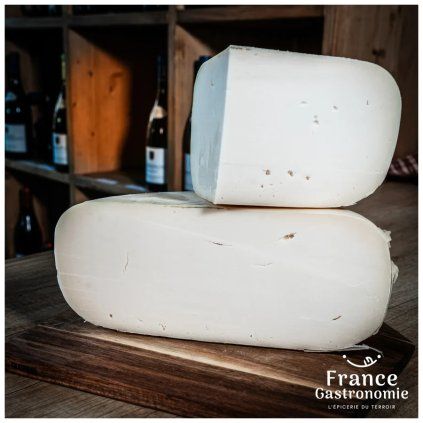 735 735 gouda chevre